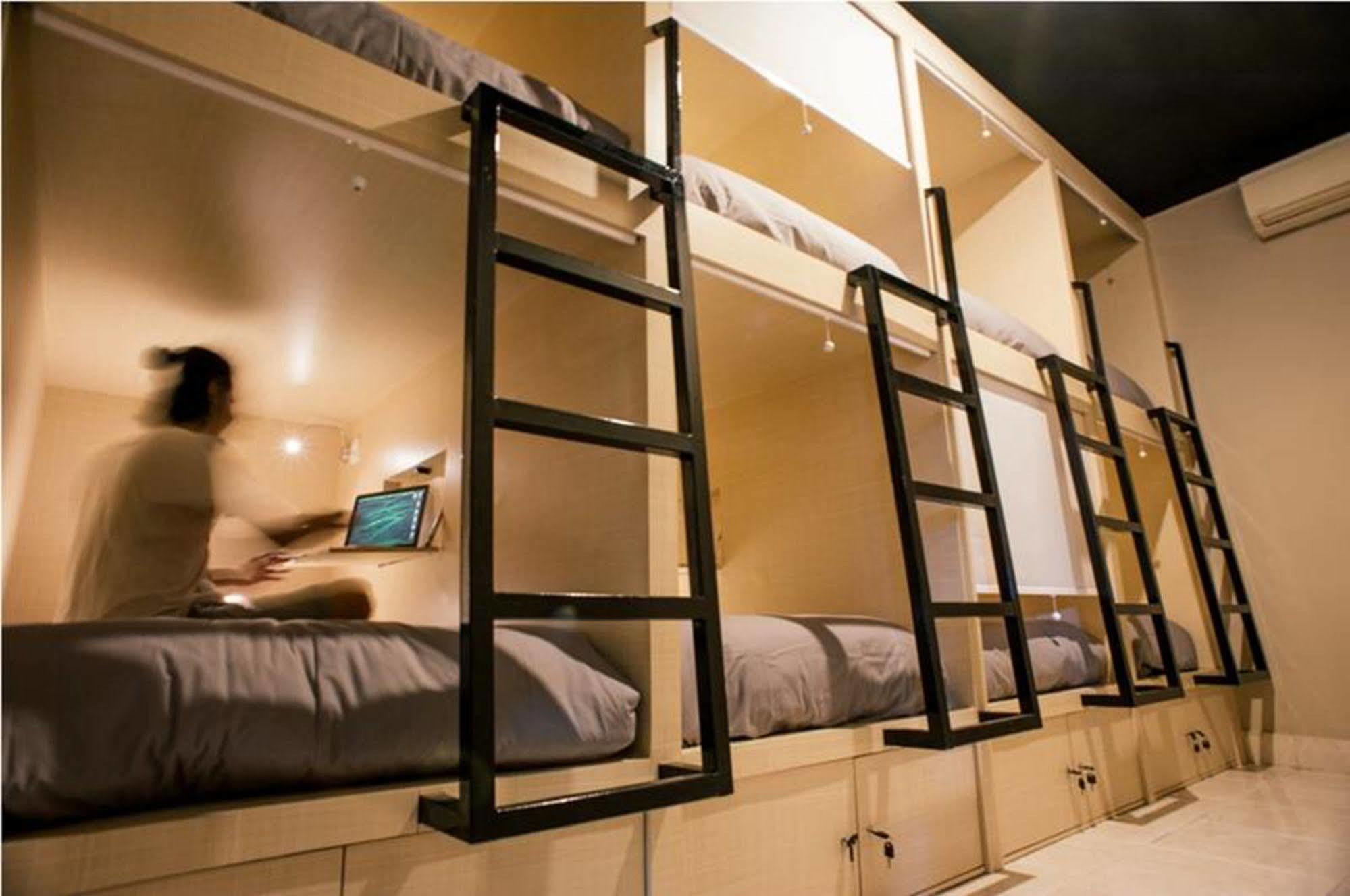 Bedplus Backpacker Kuta ليجيان المظهر الخارجي الصورة